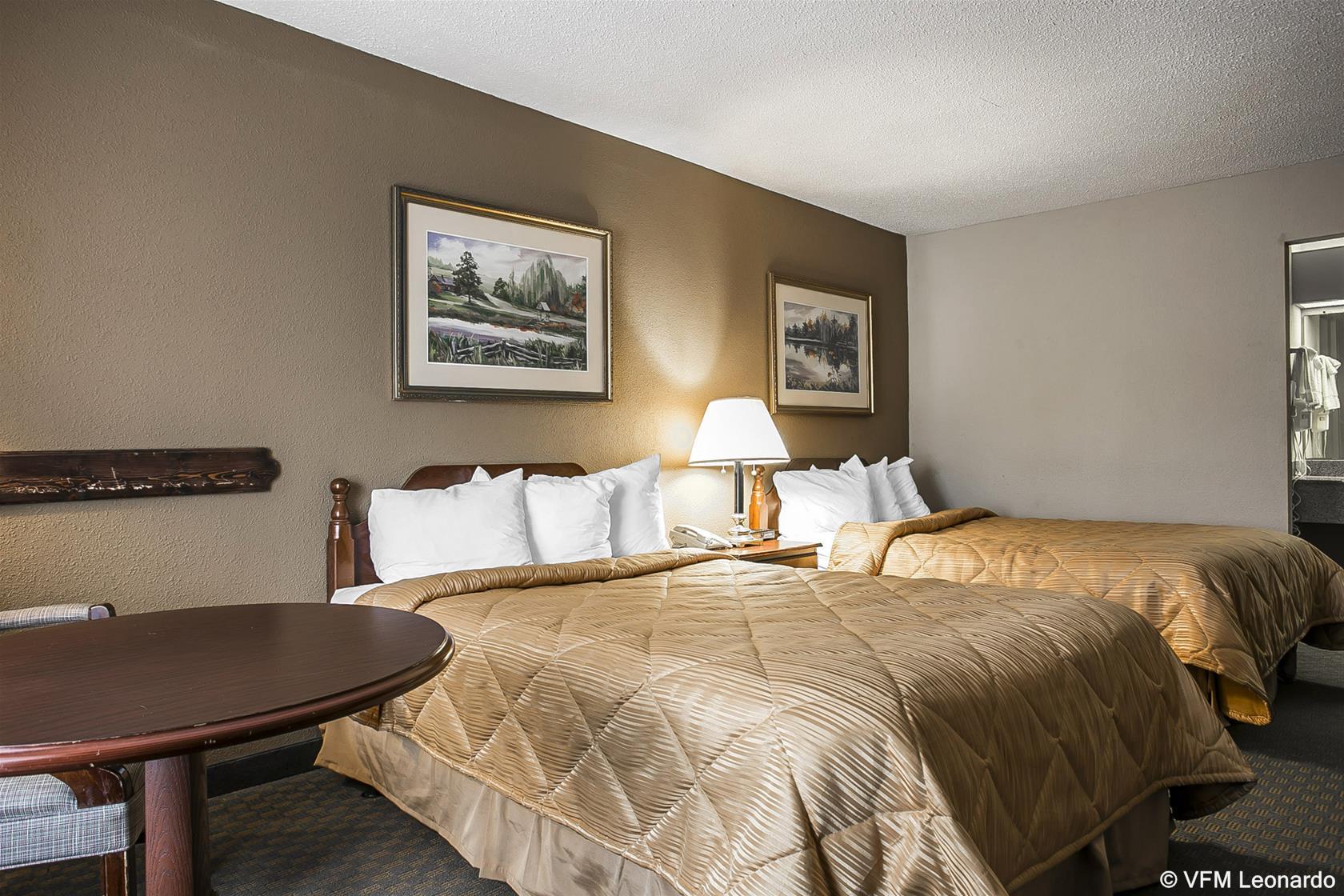 Quality Inn & Suites Санті Екстер'єр фото