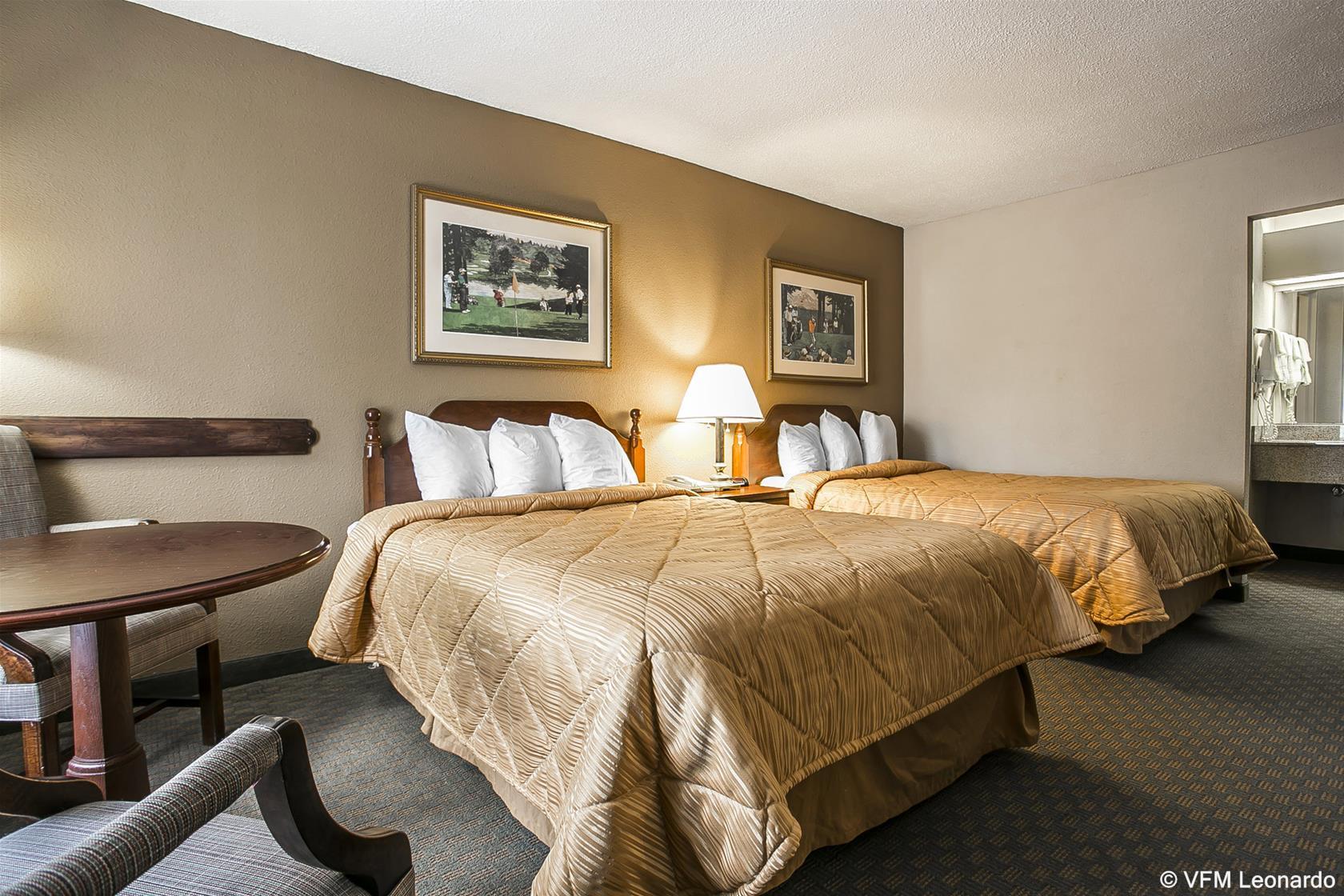 Quality Inn & Suites Санті Екстер'єр фото